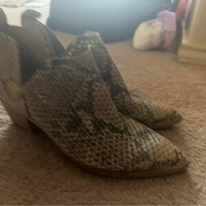 Elegant Snakeskin Pattern Ankle Booties